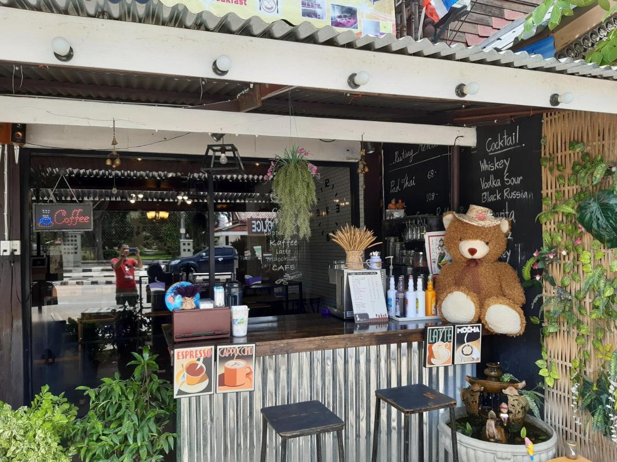 Resting Place Hostel Mueang Kao Exterior foto